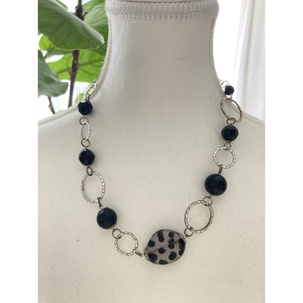Black Beaded Statement Necklace Silver Tone Hammered Links‎ Spotted Art Glass